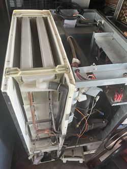 Hoshizaki 650 lbs ice maker, head only