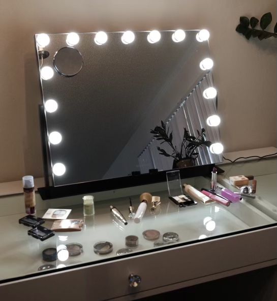 Brightface Touch control And Built In Wireless Charger vanity Mirror  