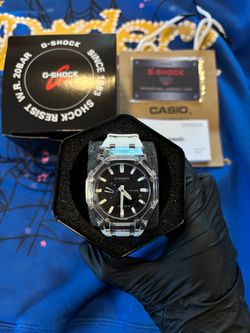 CASIO GSHOCK BLACK/WHITE