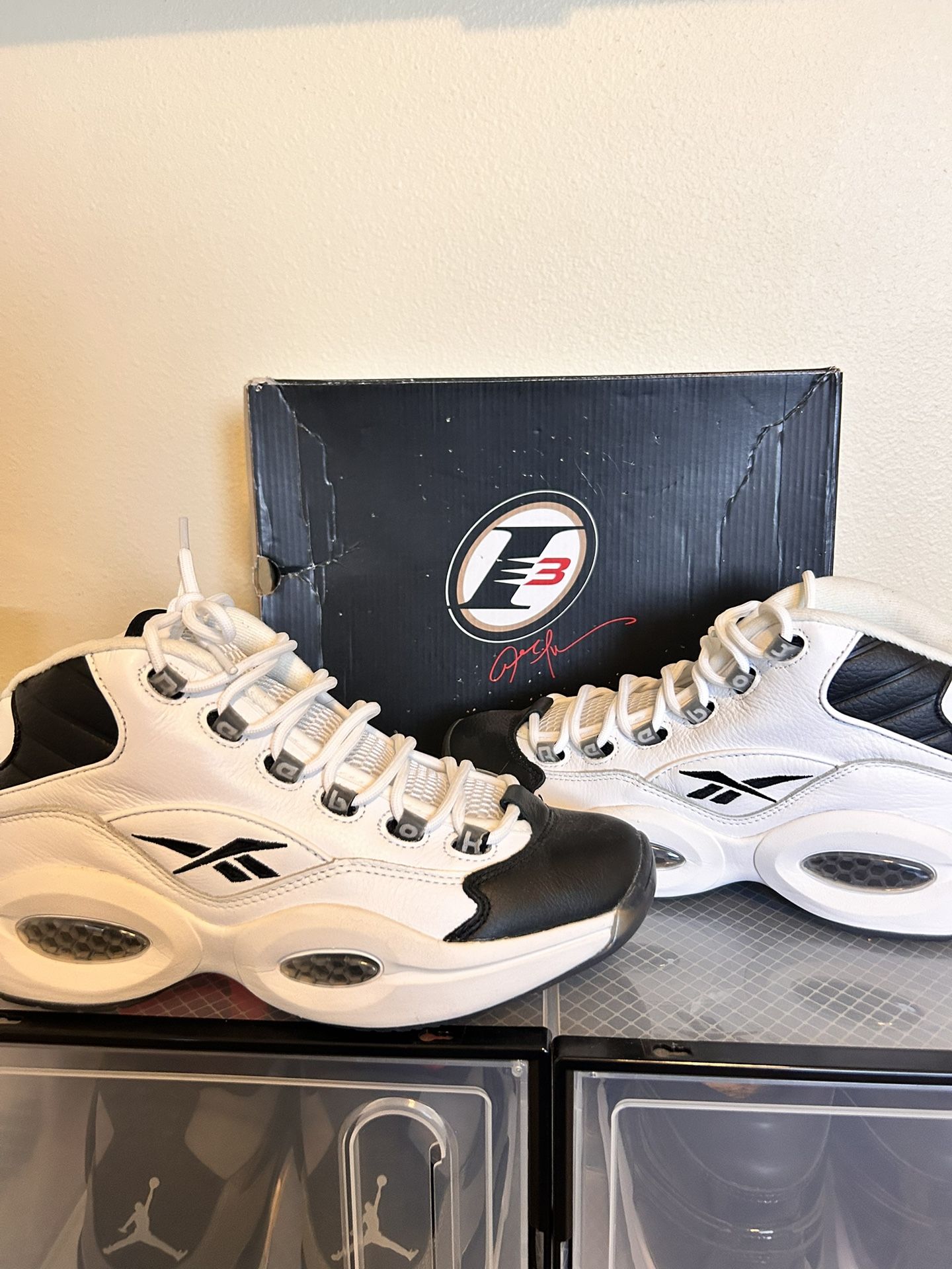Reebok Midway black-and-white