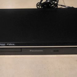 Like New Panasonic Dvd/ Hd Blu-ray Player