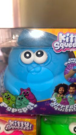 Kitty squeeze squishy toy blue