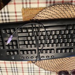 Keyboard Logitech