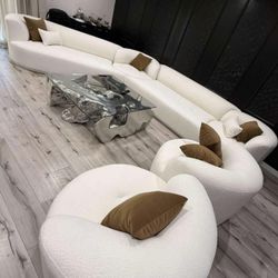 Brand New Luxury Sofas Set