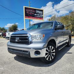Toyota Tundra 2011