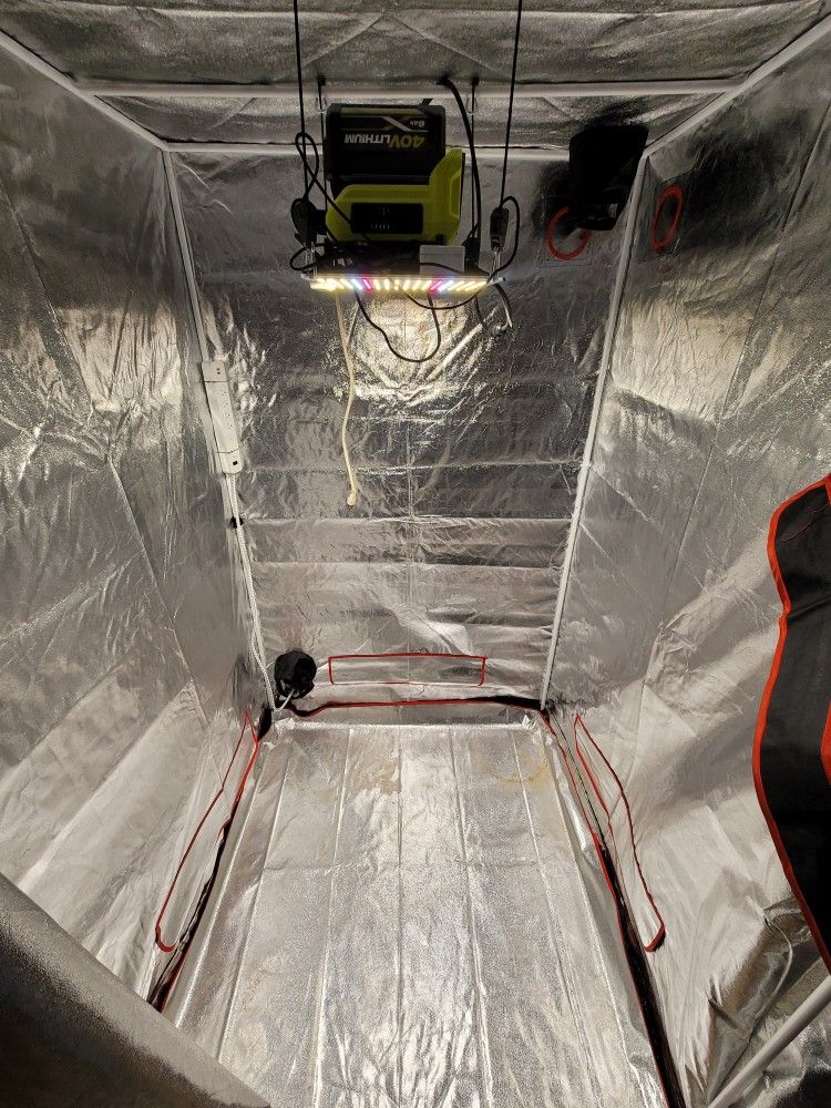 Grow Tent