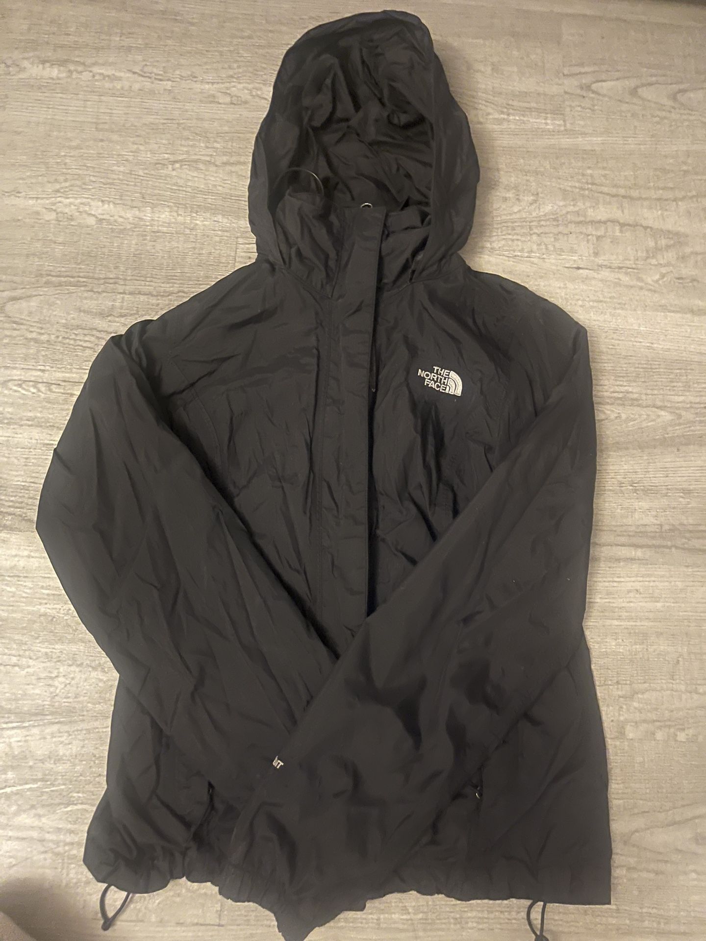 North Face Windbreaker (WOMEN XS)