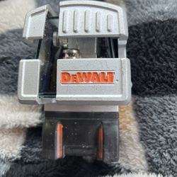 DeWALT 3 Beam Line Laser (DW089)  - Good Condition