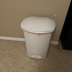 Kitchen Tall Garbage Can 