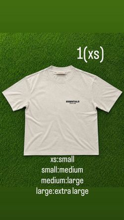 Essentials tee
