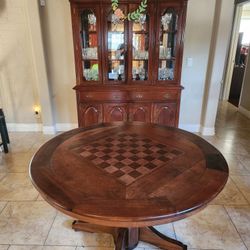 Game/Card/Dining Table 