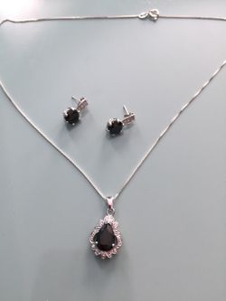 Silver necklace and earrings