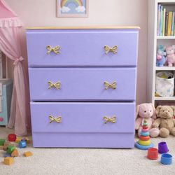 Child’s Dresser