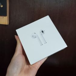 Apple AirPods 2 Bluetooth Earbuds - PAYMENTS PLAN AVAILABLE NO CREDIT NEEDED