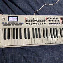 M-Audio Axiom Pro 49 MIDI controller