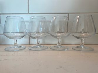 Set of 4 Glasses