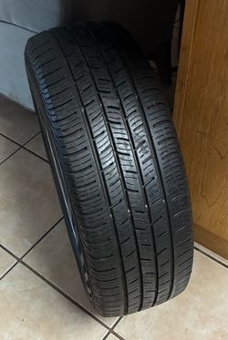 TIRE 20560/65 RIM 15