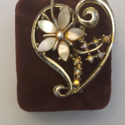 Vintage Heart Brooch
