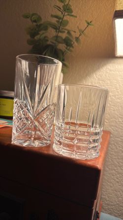 Signed Vintage Sets: Sets featuring the "H Halston" acid-etched signed base $200 obo negotiable ! 100%