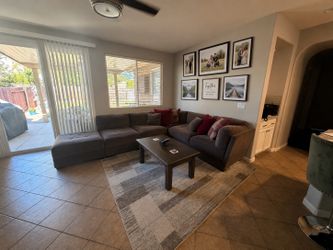 8 piece Modular sectional