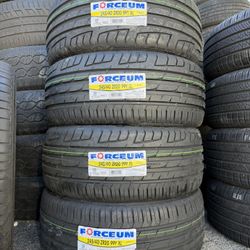 Set Forceum 245 40 R20 