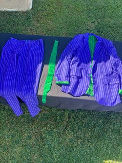 Adult medium  The joker costume