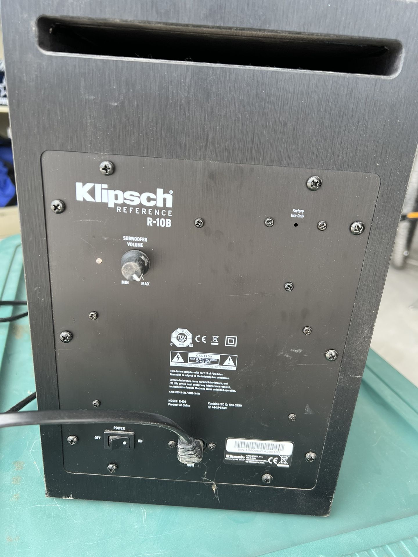 Klipsch R10 B Bluetooth Subwoofer