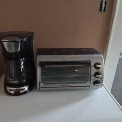Coffee Maker And TOASTER OVEN 