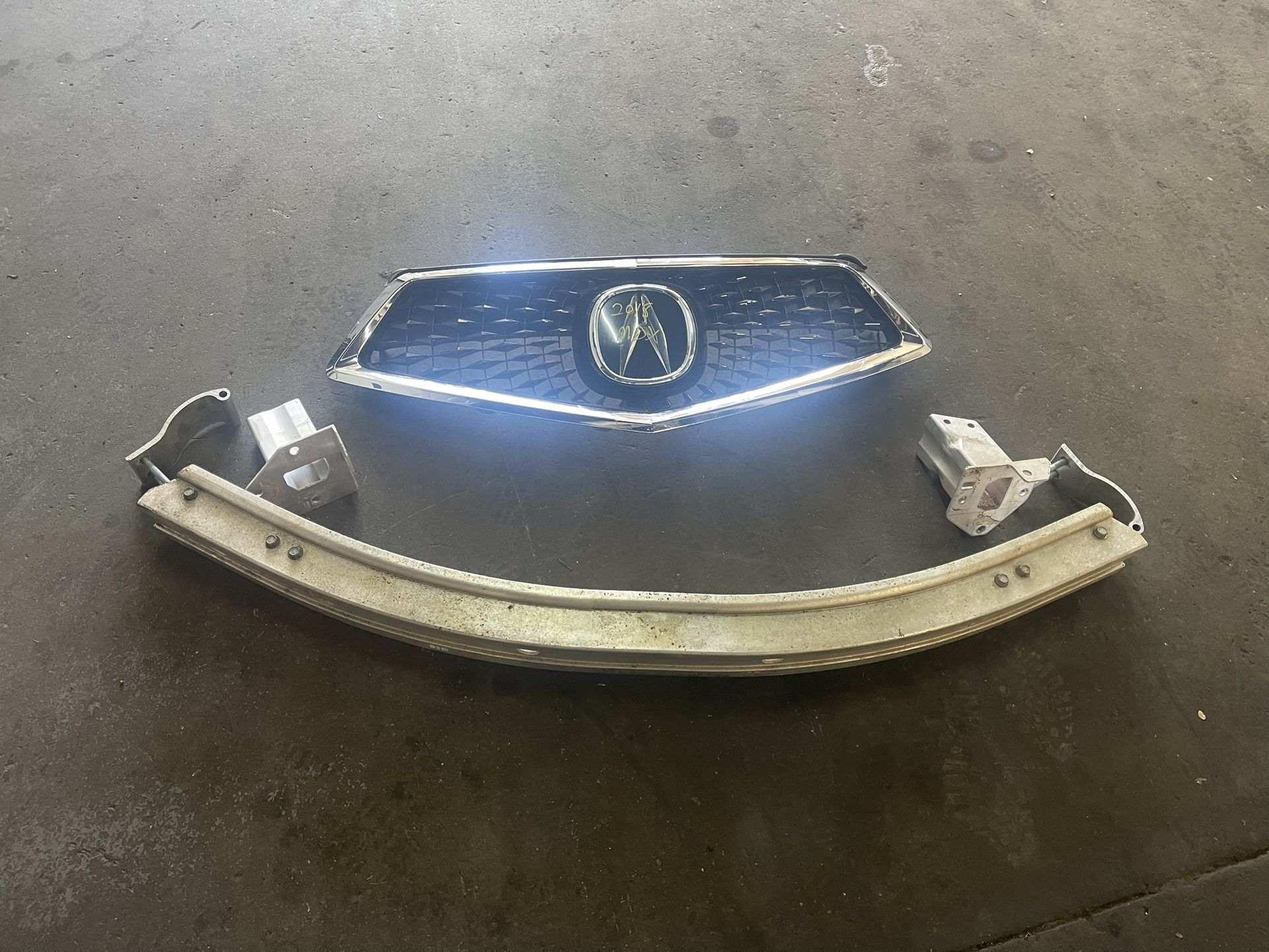 2018 Acura MDX Front Grille And Front Reinforcement Assembly