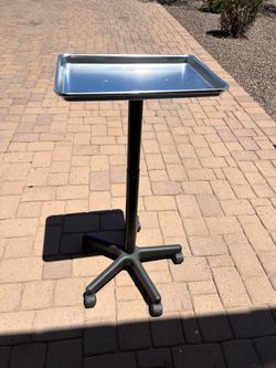 Salon rolling tray