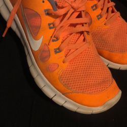 Boys Nike Size 7youth Woman’s 8.5 