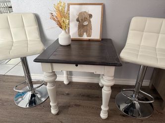Ashley’s bar stools