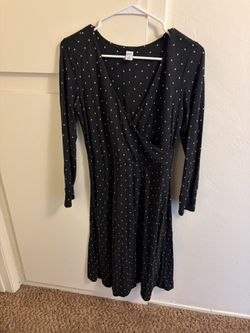 Woman’s Old Navy Dress