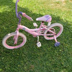 Huffy 16 inch Bike with Training Wheels 