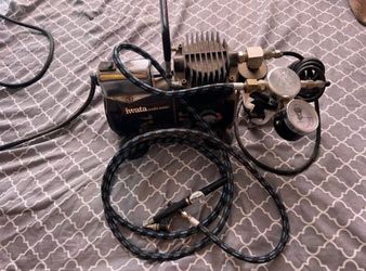 Air Compressor w/ air brush