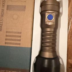 NEW - 4 Sevens Prometheus MXS - Standby Flashlight Mocha