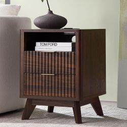set of 2 nightstand with charging station, 18'' ending table, 