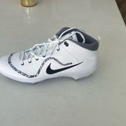 Nike baseball cleats size 14 