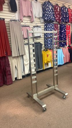 Clothing rackets