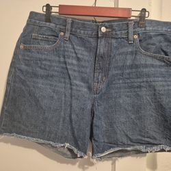 Old Navy Dark Blue Denim Shorts, Size  14, 4.5 Inch Inseam