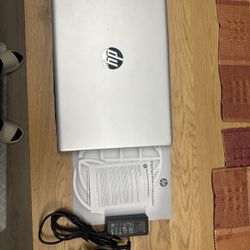 HP Laptop 17in