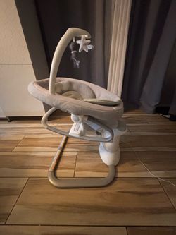 Soothe My Way Swing with Removable Rocker