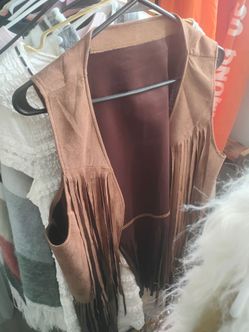 Western Brown Faux Suede Fringe Vest - Festival / Boho 🤠