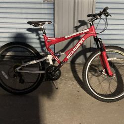 Schwinn protocol 1.0 2025 men's mountain bike stores