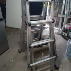 Escalera  De Cotrucion $180