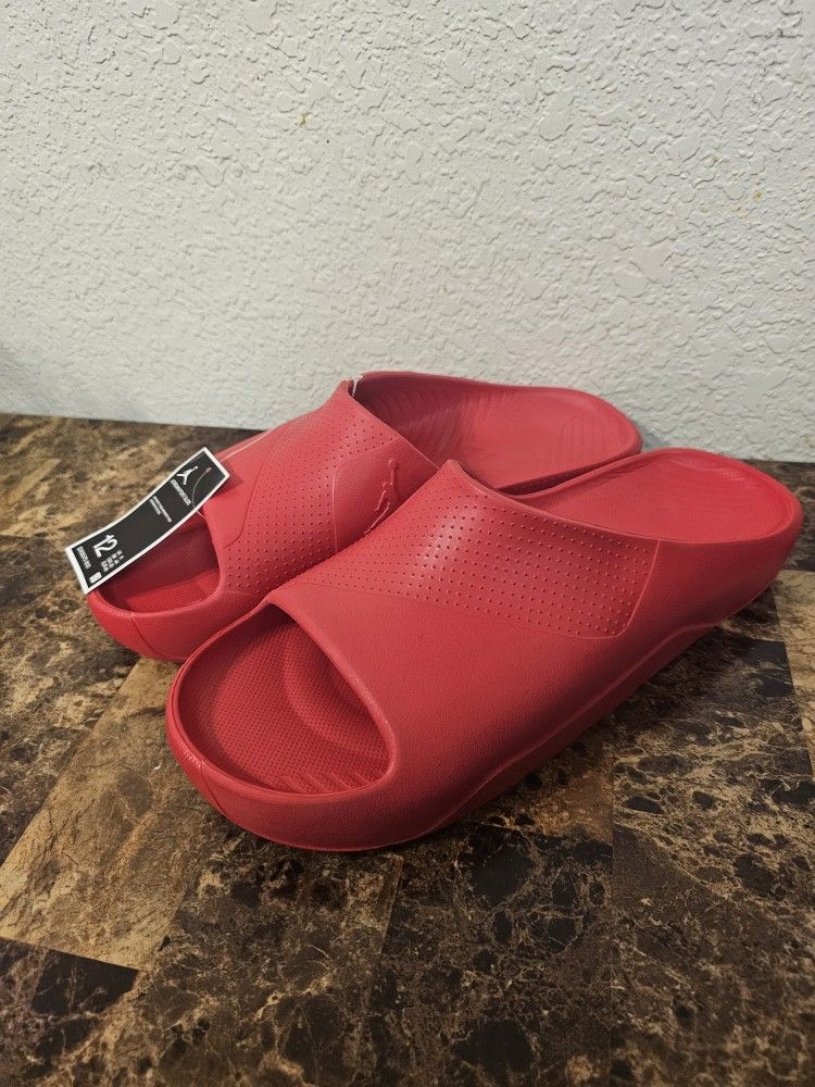 New NIKE Jordan Post Slides Sandals Size 12 Color University Red DX5575 600