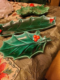 Holly Dishes