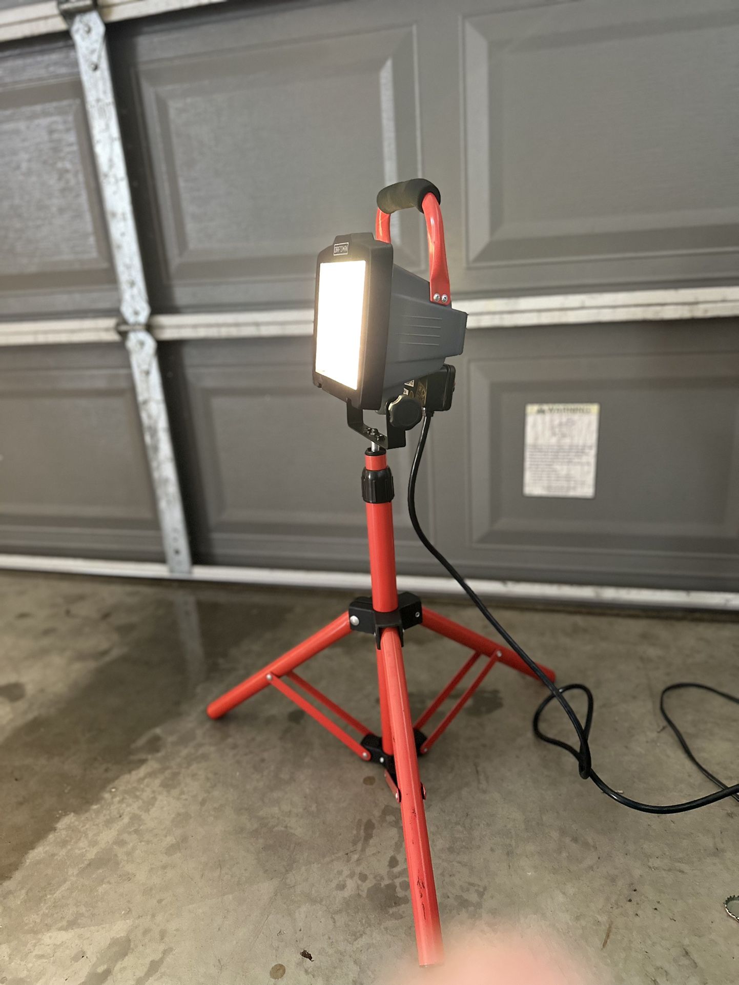 Craftman Lamp 48” Tale