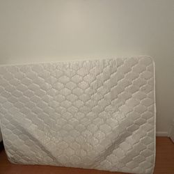 Free - FULL MATTRESS 