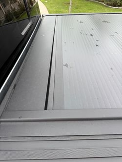 Real Truck - Retrax Tonneau Cover F150
